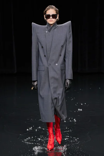 Look 85